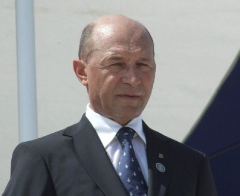 Băsescu: Cea mai mare neîmplinire a momentului ţine de infrastructură